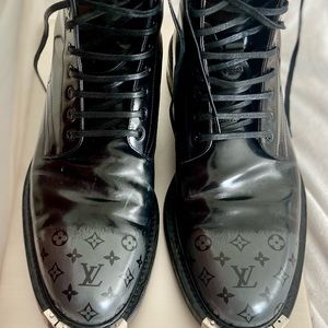 100% Authentic Men’s Louis Vuitton Steel Toe Ankle Boots